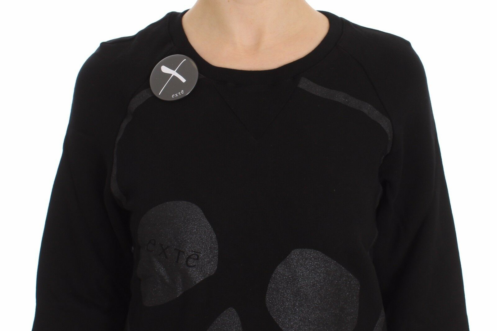 Chic Skull Motif Crew-Neck Cotton Sweater - SEHABRANDS