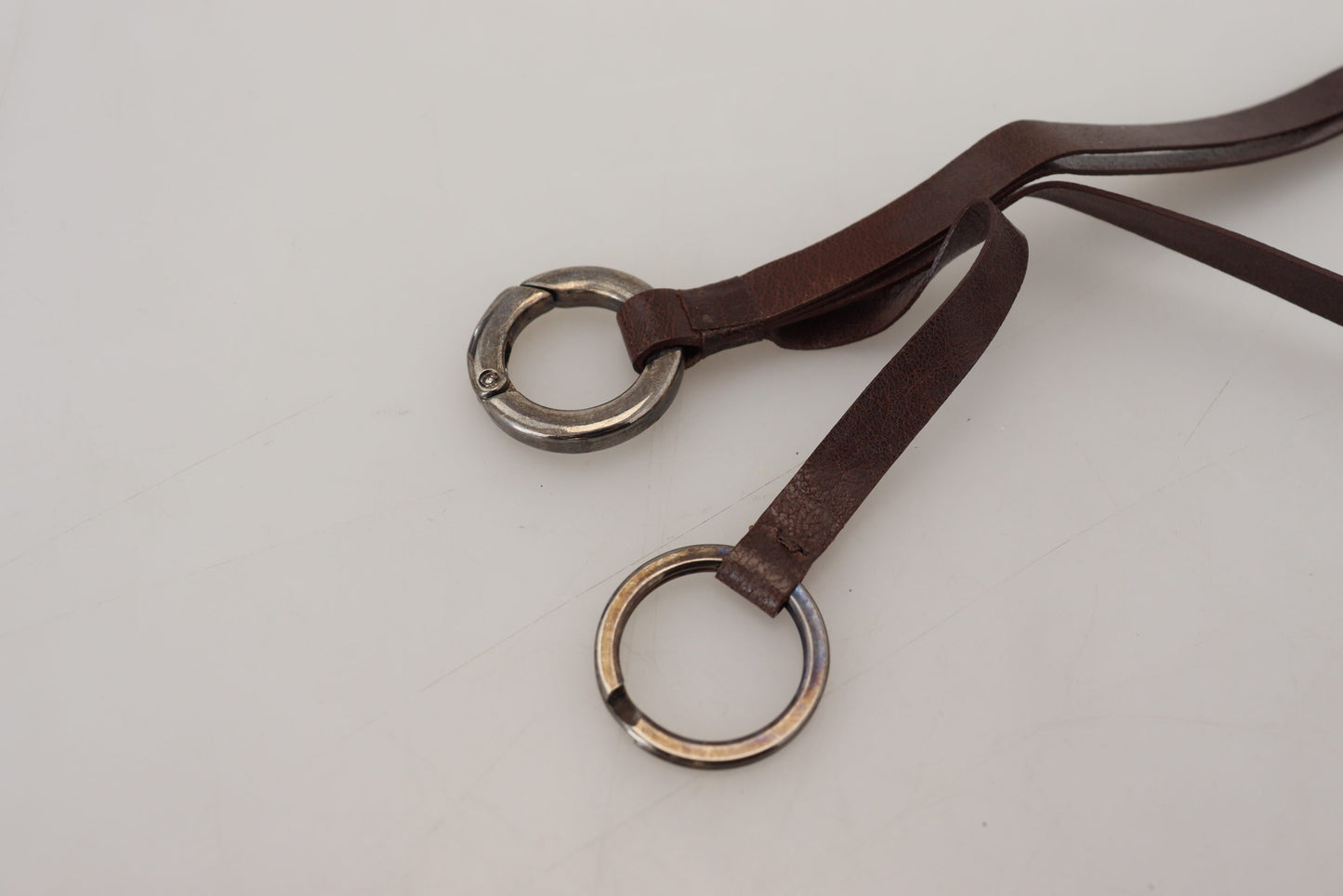 Elegant Brass & Leather Keychain Charm - SEHABRANDS