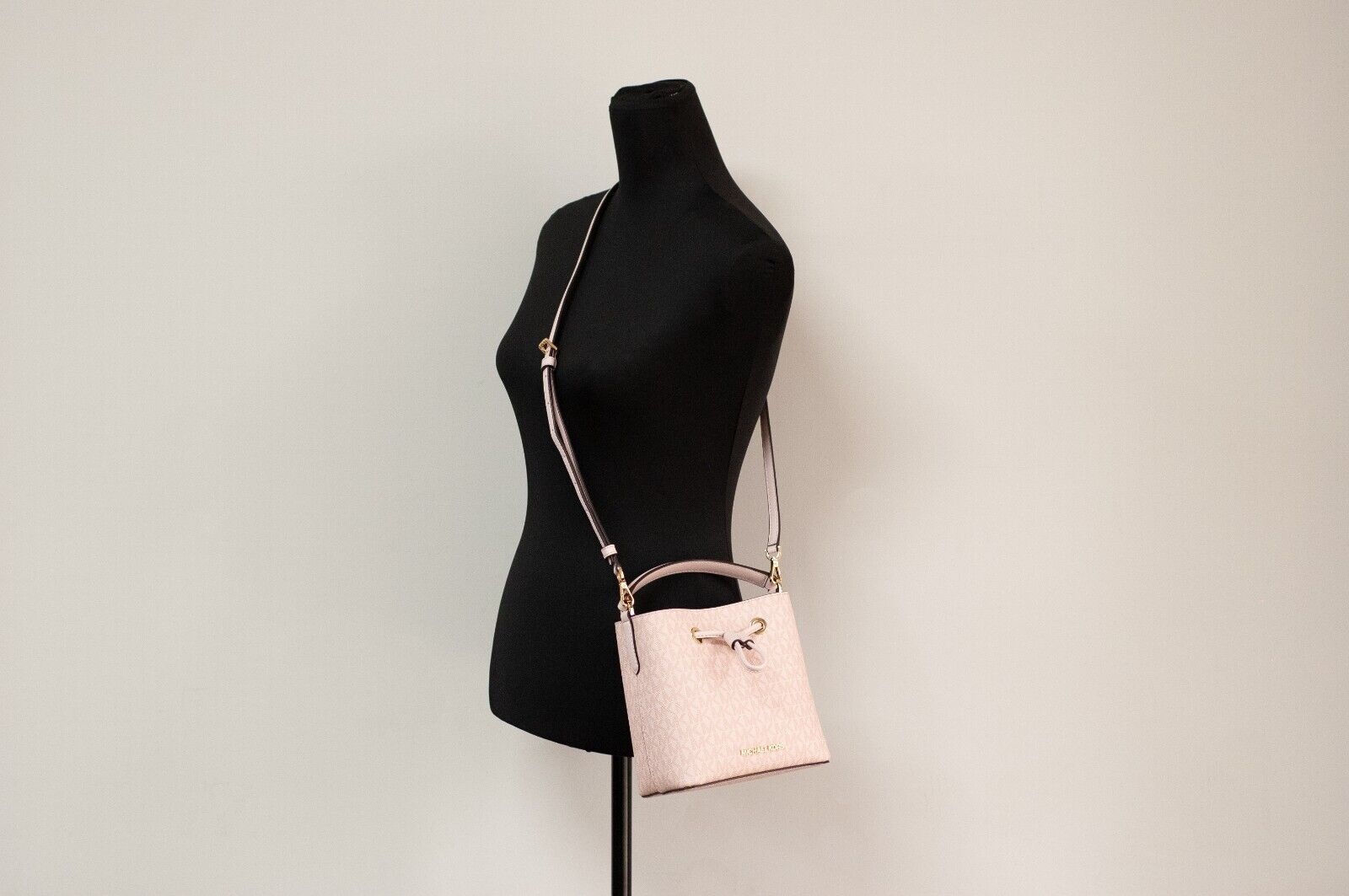 Suri Small Dark Powder Blush Signature PVC Bucket Crossbody Handbag - SEHABRANDS