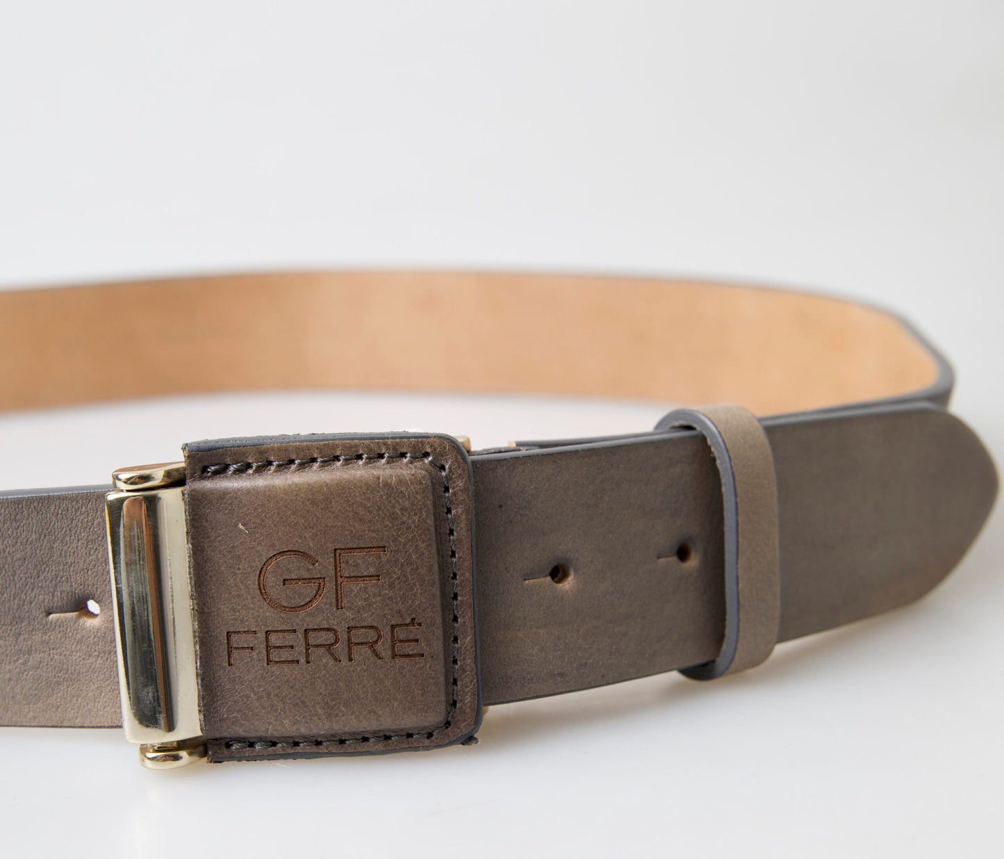 Elegant Leather Fashion Belt with Engraved Buckle - SEHABRANDS