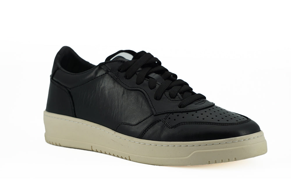 Elegant Black Leather Sneakers - Unisex Style - SEHABRANDS