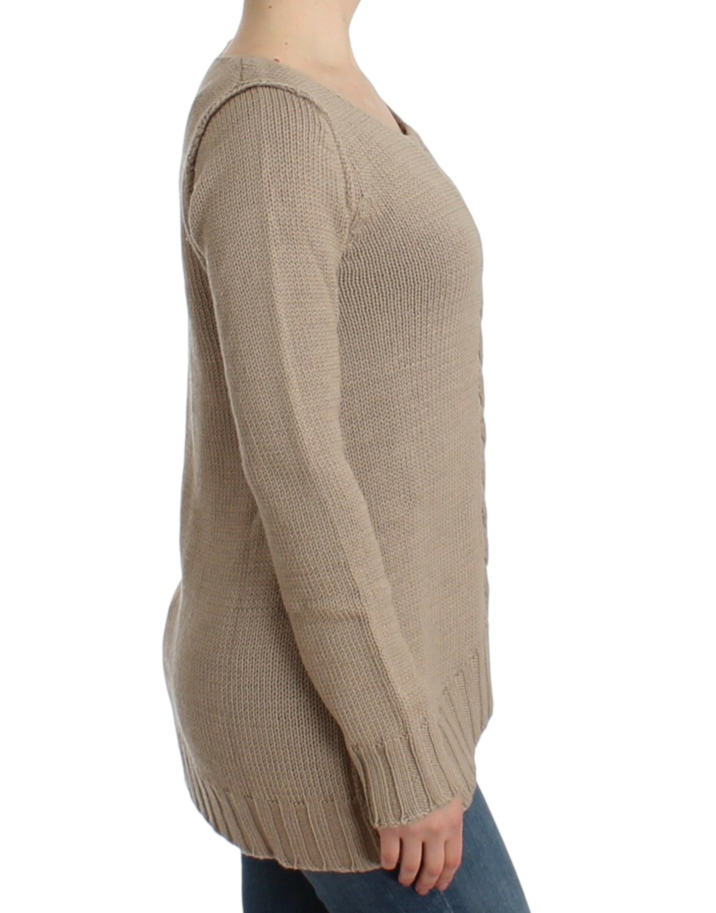 Elegant Beige Knitted Crew Neck Sweater - SEHABRANDS