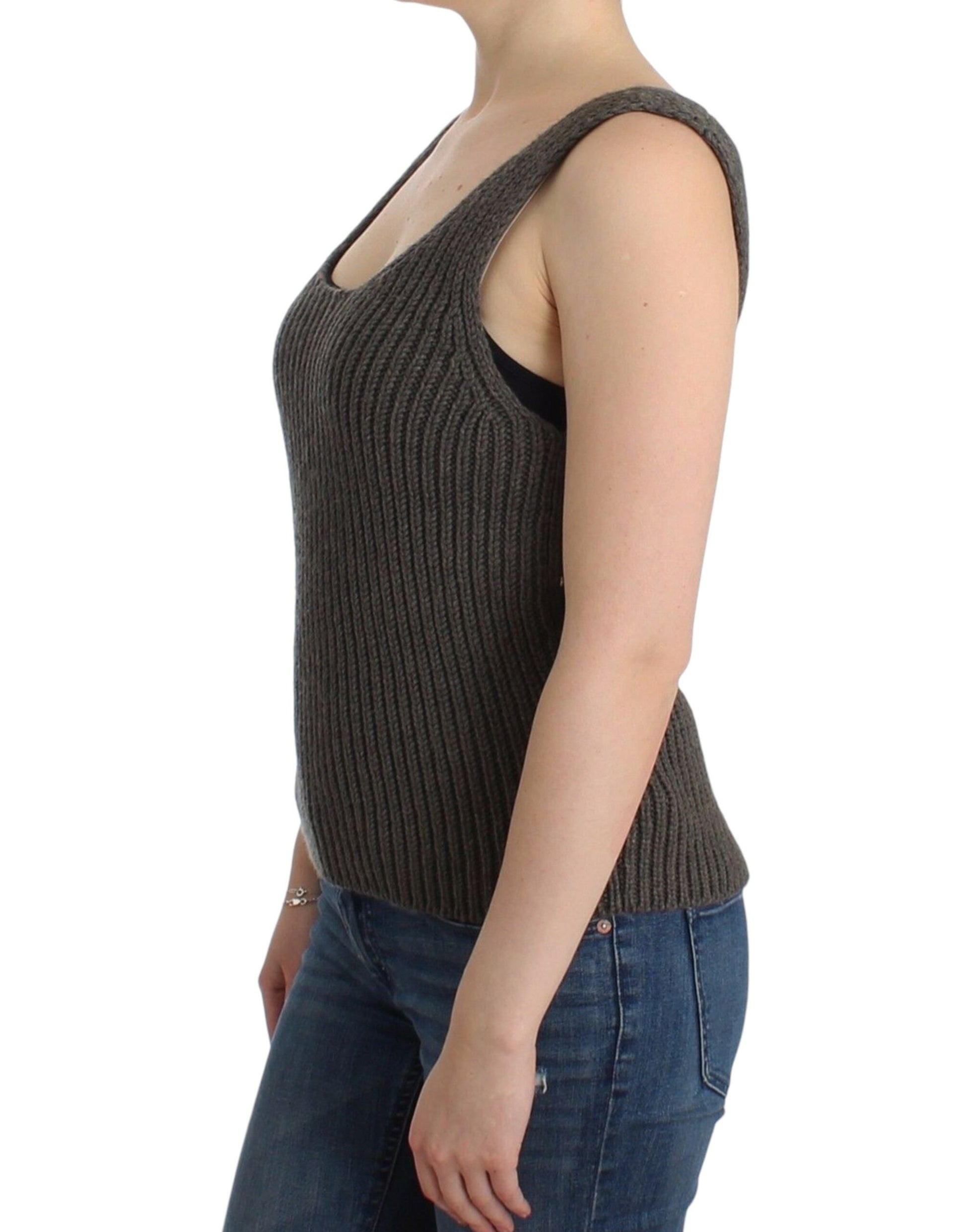 Chic Gray Knit Crew Neck Top - SEHABRANDS