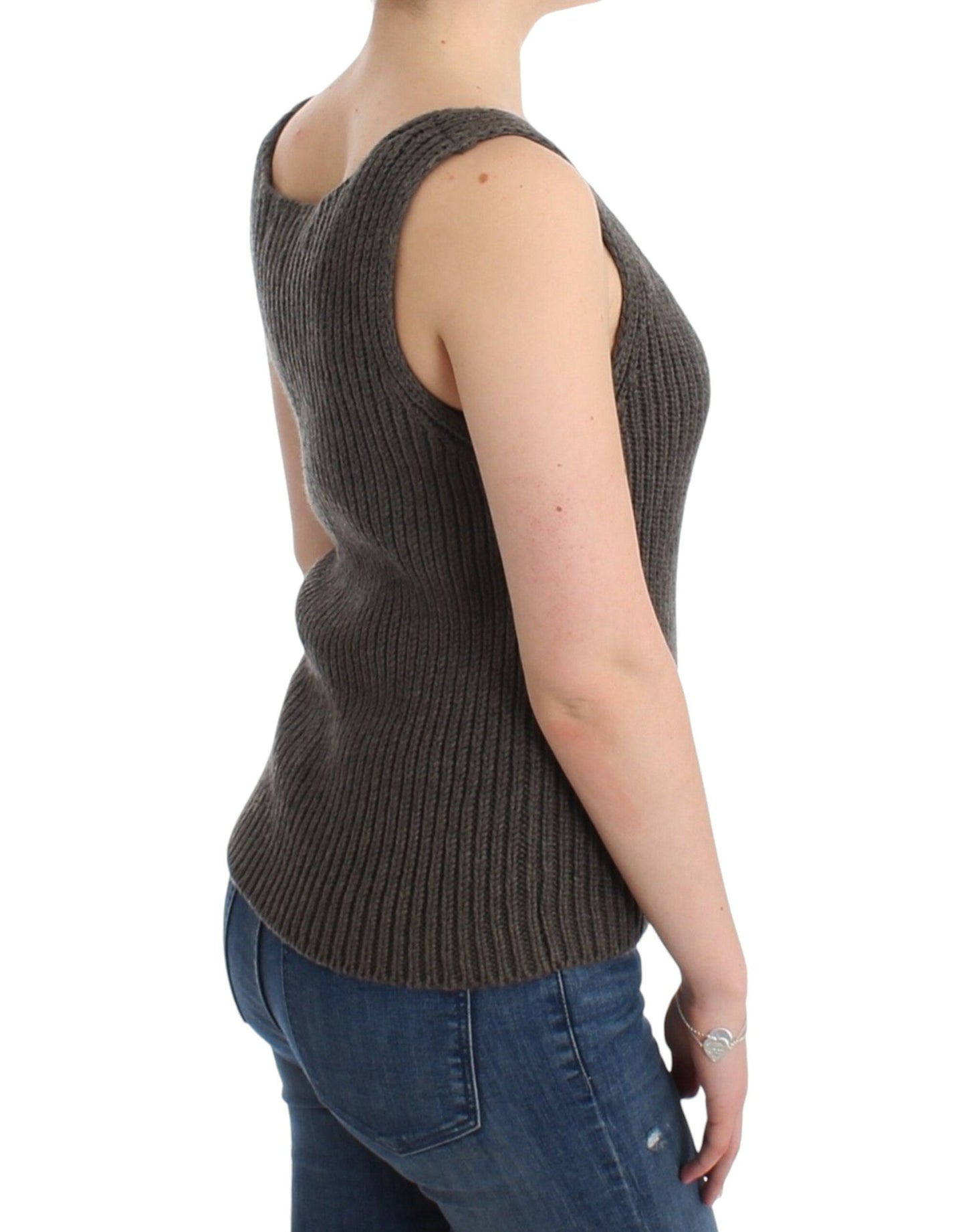 Chic Gray Knit Crew Neck Top - SEHABRANDS