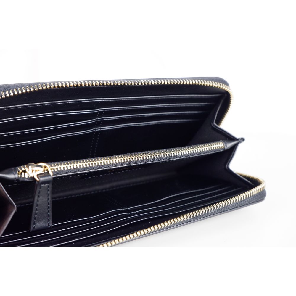 Elegant Leather Zippered Wallet in Classic Black - SEHABRANDS